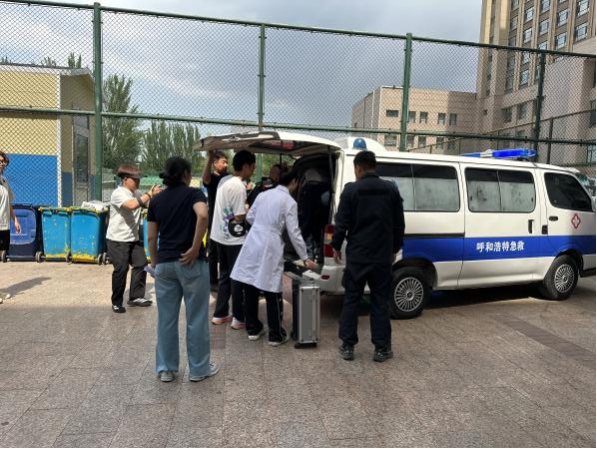 校园安全自救互救技能培训_校园突发事件应急演练_举办突发应急事件培训